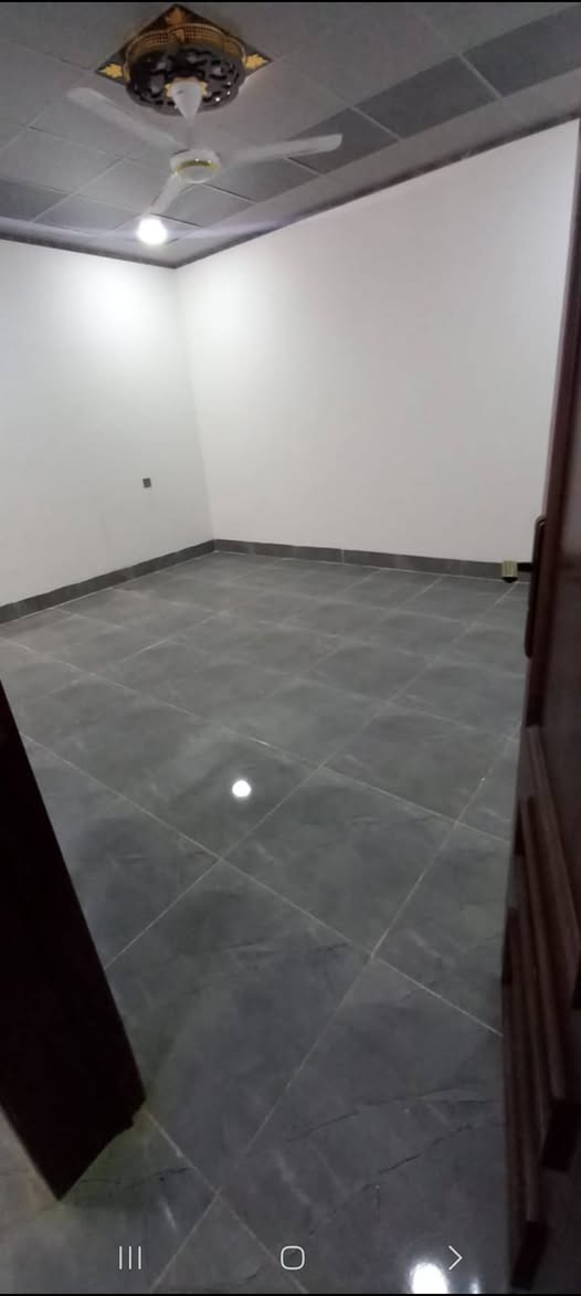 للبيع للبيع 🏠🏠 
دار في حي السماح الثانيه / قبل سايدين ٣٠ / مقابيل المدرسه والملعب / المساحه / ١٠٠ متر / البيت حديث / اتجاه شروق / خلف بانزخانه المشاعل + سيراميك + ابواب خشب درجه أولى + نضام كامرات + نضام دكتات +
خدمات ماءفول💦+كهرب+تبليط
صنف العقار +كرت بلديه + مقدم معامله للتمليك / السعر 65 مليون وبي مجال /  للتواصل والاستفسار:
📱 *********** / زين 
📱 *********** / كورك 
📛 ابو ياسر للعقارات / نستقبل جميع العروض في احياء الموصل /
▪️ سكني 🏡
▪️ تجاري 🏬
▪️ دواَنم وأراضٍ استثمارية 🌟
