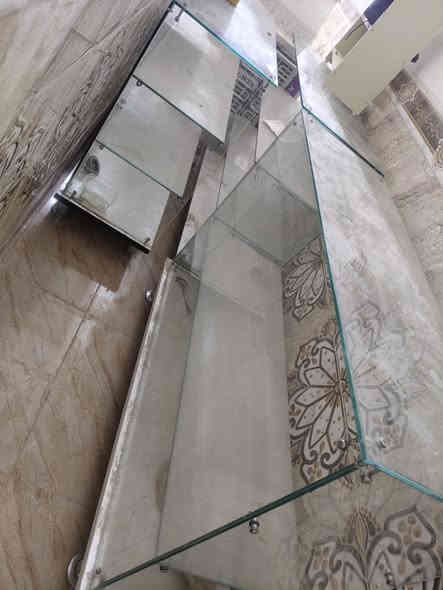 السلام عليكم اخوان جام خانه العدد 3 
متر و20 للبيع الستفسار ***********
المكان كربلاء قنطرت السلام 
خابر وتدلل
