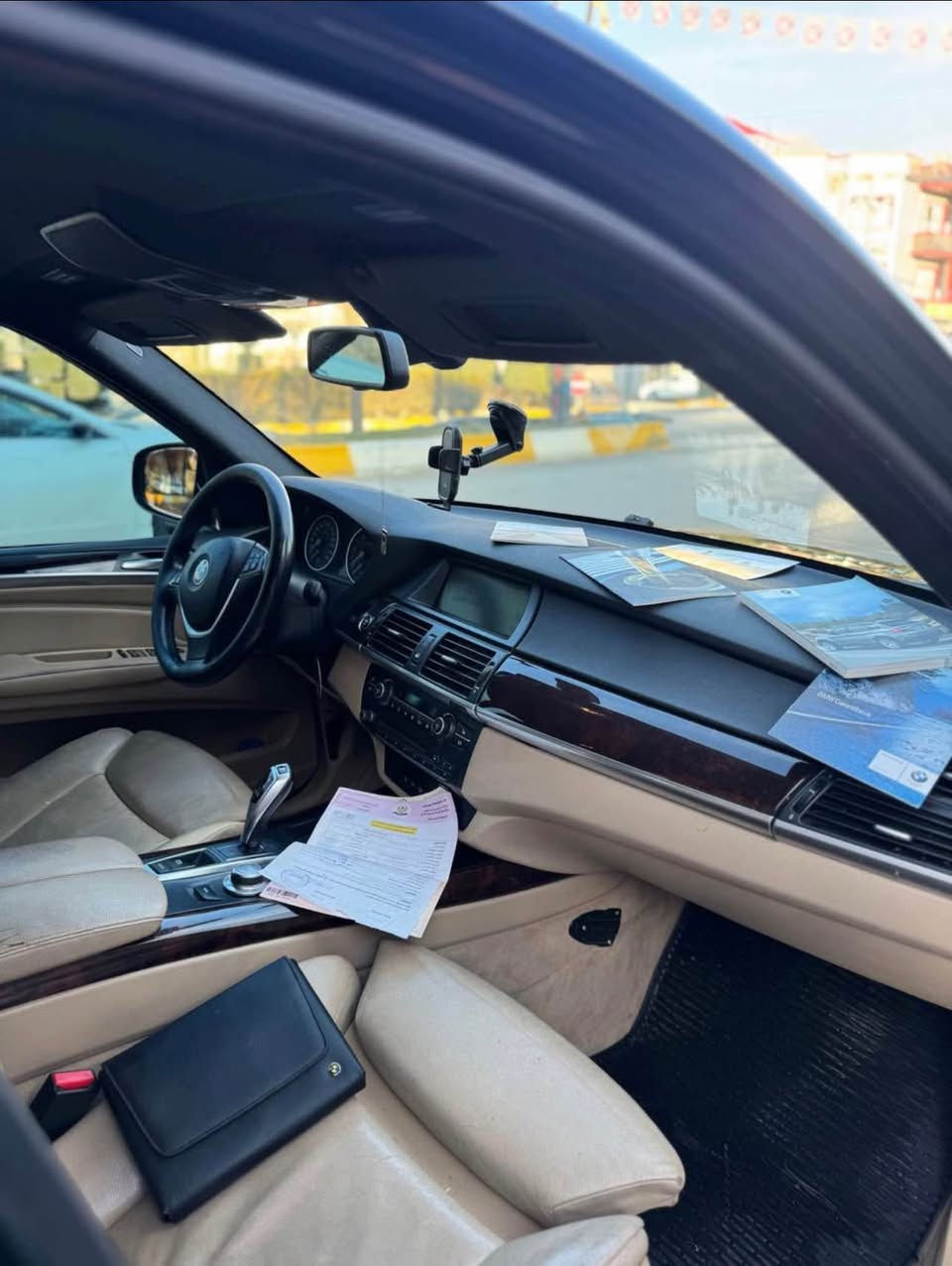 بیئیم ٢٠١٢ یەک دەست ٢٠٢٤ داخیل بوە ماشاللە وەک سفر مەکینە گاز حجمی 3.0D واتا دیزڵ زۆر زۆر پاکو بێ کێشیە برغی بۆ برغی بەشەرت مەنەفیست غرامە بەشەرت ایبراهیم خلیل سەنەوی سویدی لەگەڵە بێ بۆیاغە دەعەمی بۆ دەعامی بەشەرت مواسەفات فول فول بی سلاید ئەوی مواسەفات بی تێی دایتی بۆ عەیبی سیارەکە مەپرسە دوکەڵو سەرفو بوخار بەشەرت شوێنم لە سۆرانە سەوداش دەکەم بە شتی بەدڵم بیت 
*********** أربيل, العراق
