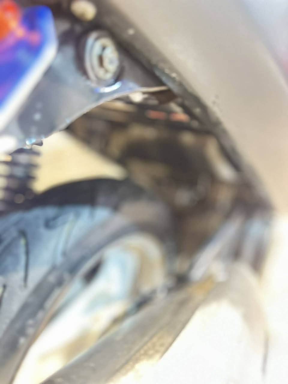 السلام عليكم بطه 2003 دراجه حاويه السعر 750 وبيهه مجال الهاتف ***********
