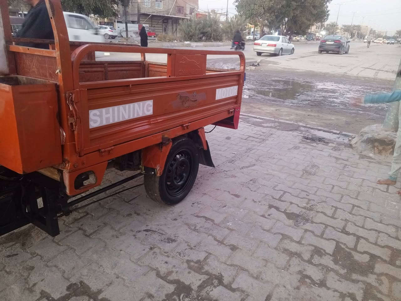 السلام عليكم ستوته للبيع موديل 20 مكينه 25 مقفوله كفاله عامه اي نقص ما بيها اوراق باسي مكان كربلاء ***********
