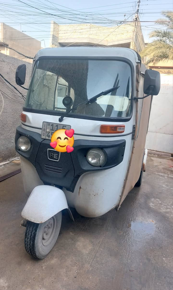 السلام عليكم تكتك ٢١شهر١٢وبالسنوية٢٢...رقم الماني بأسمي وتحويل ثاني يوم.مكينة بيهة تنقيص بتبديلة دهن وكشرهة لا صبغ ولا تعمير بيهة طخطخات وخياسات بسيطة. جادر..جديد.تخم تايرات وويل جدد.مسجل .تكتك حلوه خير من الله .مكينه ناعمه.ب٧و٥٠٠...بيهة شي بسيط...
الشعب ***********
