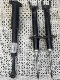 غراض للبيع قيم وأخذ دبلات زوج امامي و تك خلفي جارجر 2022  دركه جارجر 2...