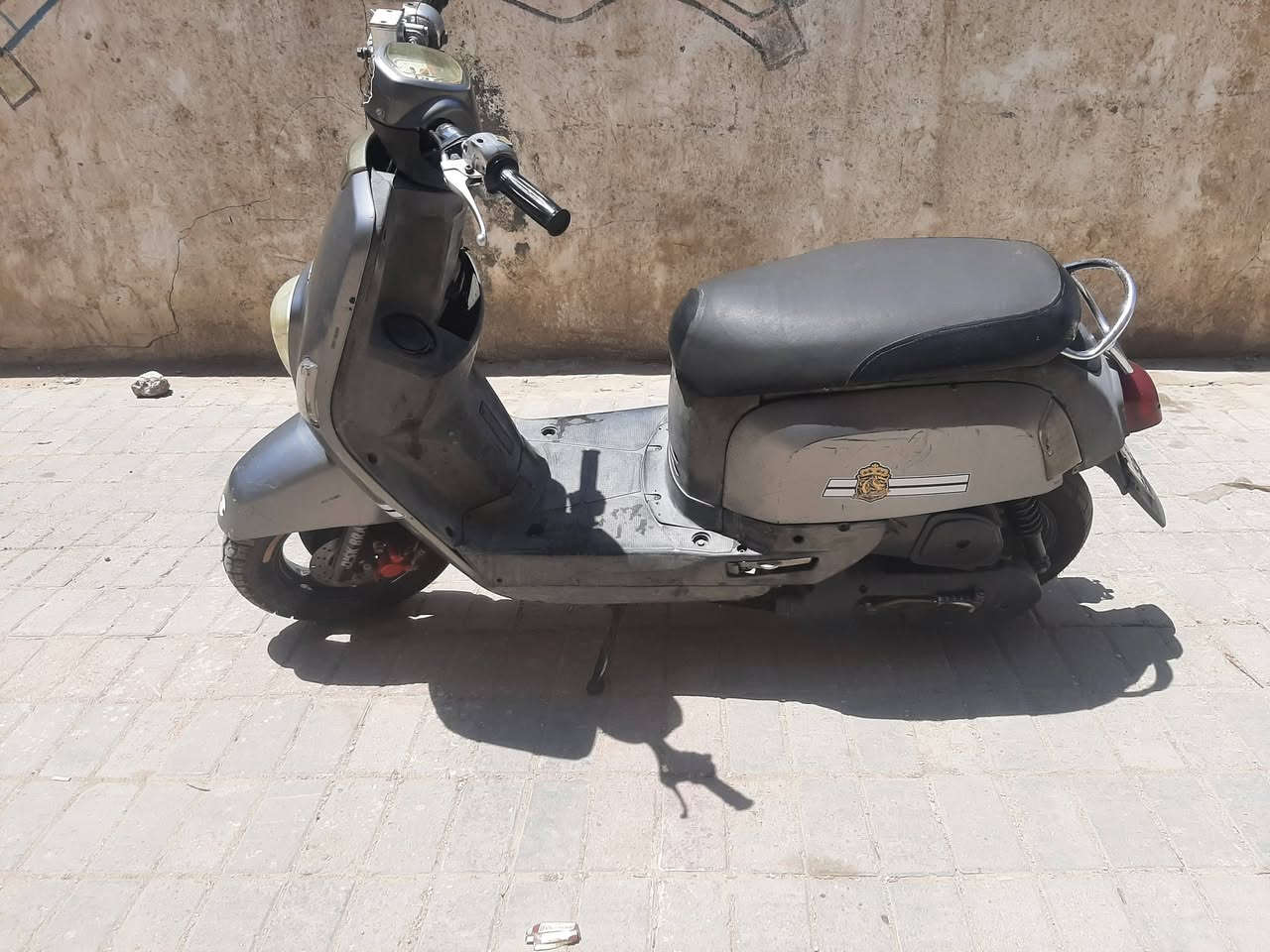 بوليس كاملة نقص بس باتري الشعر ٥٠٠ الشراي يتصل ***********
مكاني يم مستشفى العباس الاهلي
