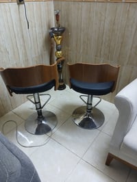 كرسي • قفل • فرمان بران