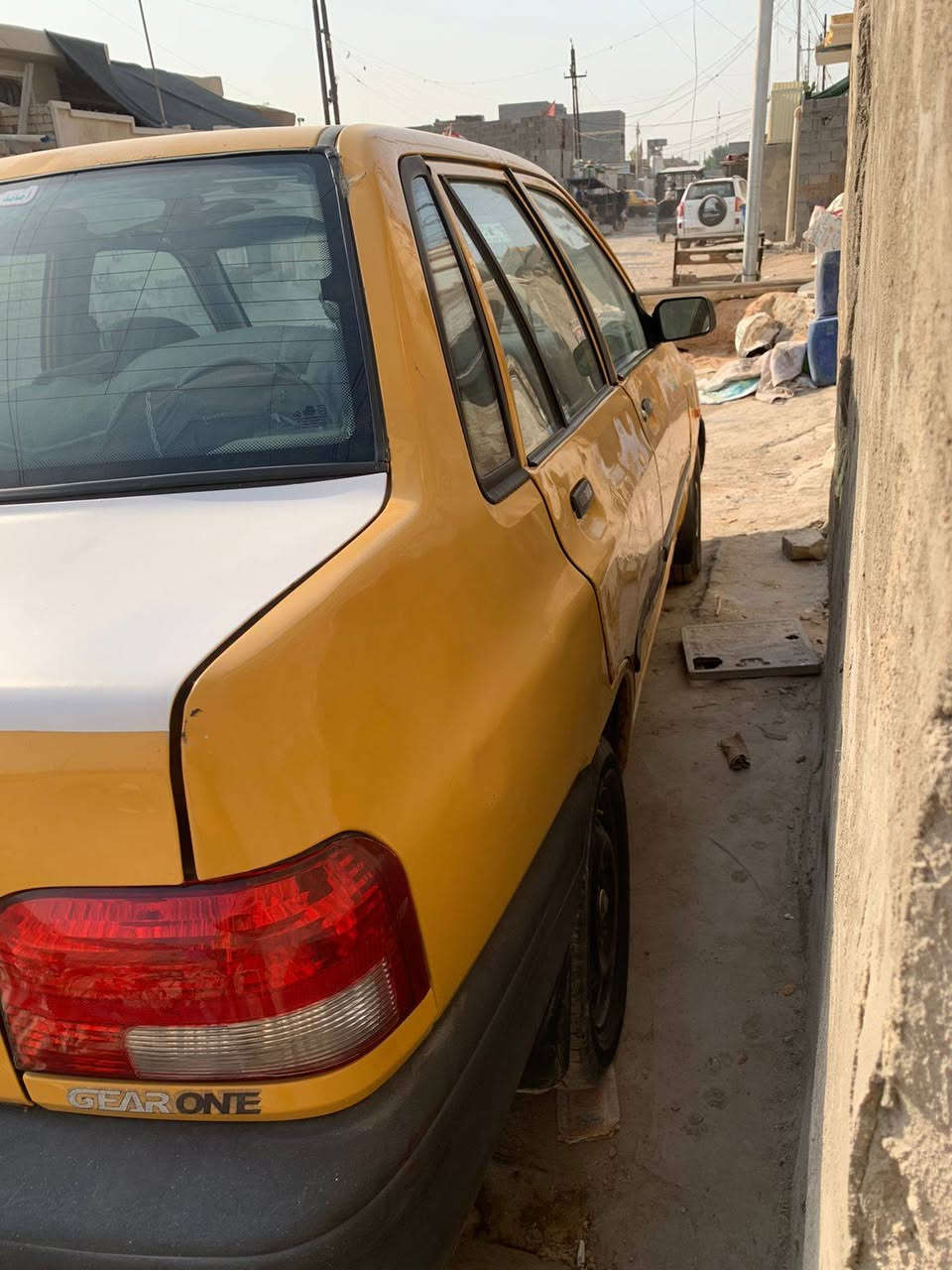 سلام عليكم سايبه لبيع مديل ١٢ مكاني بغداد مدينه صدر سعره ٢٤ سياره كير ومكينه اني شادهن ماصارلي اشهر  بل جيس  وباقي كله جديد باتر تايرات كهربايات كله جديد زنون لايت شواصي نضاف الاستفسار ***********
