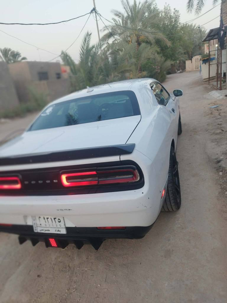 مديل 18 بلا عمله 125 قفل السونار مال اليوم والحادث مال امريكه موجود بلمنشور كلشي گدامك السياره تو ويل  مكاني نجف رقمي ***********
