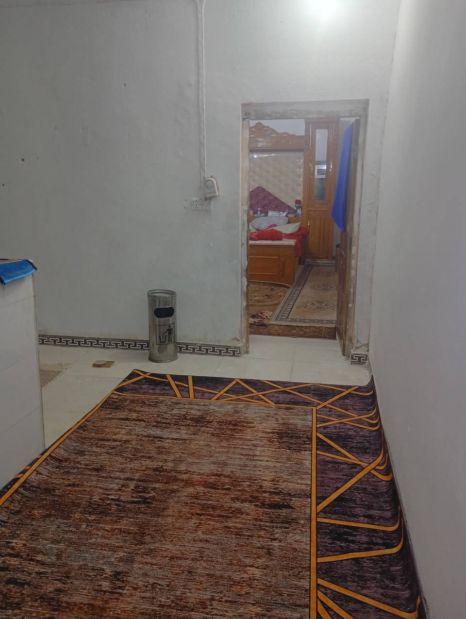 مشتمل مساحه ١٠٠
طبق واحد فقط  ترميم جديد 
زين القوس شارع المنتزه غريب ع روضه اطفال 
بسمي سند جديد 
ابيع نقد أو ع مبادره 
سعر خمسه وستين مليون 
***********
مستعجل ع بيع
