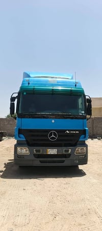 تريله 2006 مكفوله كفاله عامه من الضربه والصبغ سعر 350 وبيه مجال 078143...