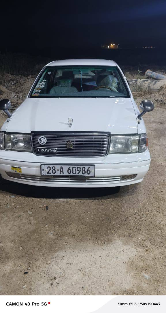 سلام وعليكم سيارة راس الثور للبيع مديل 2000 سيارة خير من الله سنويه 28 حداديه كير مكينه جديدة تبريد ثلج❄ سيارة بالبصره سعر88 وبيها مجال لطيبين واساب ***********
