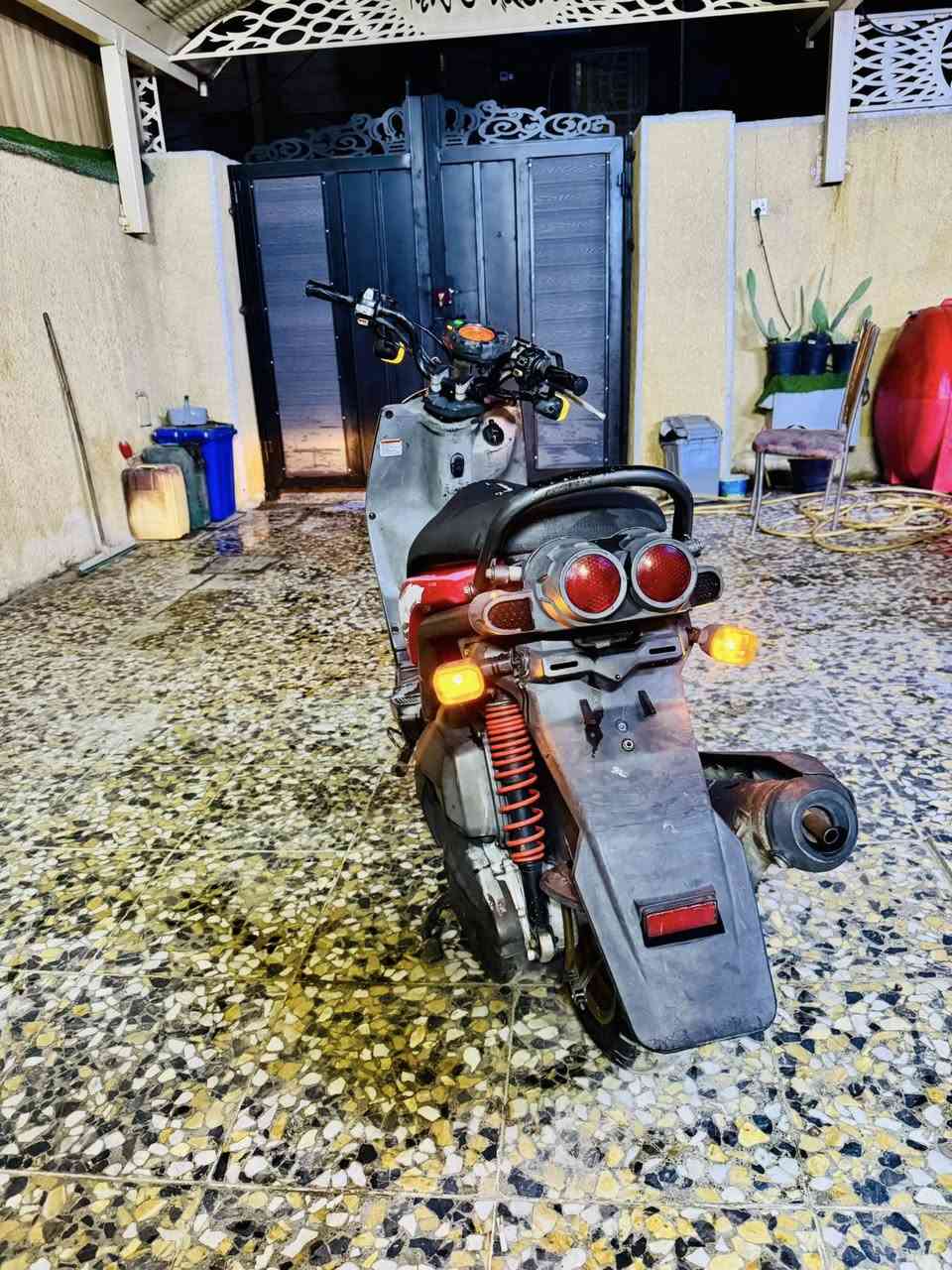 سلام عليكم سكنس جبلي للبيع الدراجه كفاله من كلشي لا مبدل بيهه شي ولا مفتوحه ولا بيهه شي ميشتغل كله كامله من البرغي للبرغي شلعه ومعدل كيجات دبلات كلهه شغاله السعر ٨٥٠ مكاني البلديات
***********
