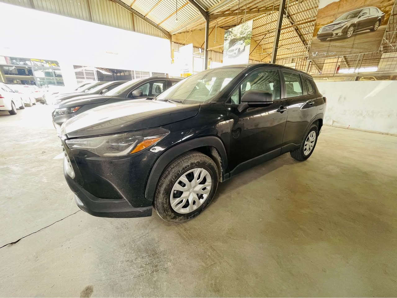 سلام عليكم 
سيارا كورولا كوروس موديل 2024
سيارا بيها قطعتين صبغ بي دون دواخل 
مواصفات LE 
ماشي 9 الف 
ره قم تلفون 📞 ***********واتساب فايبر 
*********** أربيل, العراق
