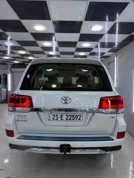 ‎تويتا لاند كروز _ موديل _2018 _  GXR.V6
‎موصفات.فوول جيهان اصلى 🦅🔥
‎محرك.(v6) 
‎بسم الله الرحمان الرحيم

‎ملاحظه رجائن سياره (بدون مراوس)🖐🏼

‎تويتا لاند كروز موديل (2018)  
‎🔶سياره مواصفات GXR. V6 .
‎🔶سياره (v6) سلندر
‎🔶سياره كفاله عامه دعاميه لي دعاميه 
‎بدون صبغ +بدون شخت + بدون حالوب 
‎بدون رمل  _ بدون حصوه+حتا دعاميات 
 
‎🔶سياره ماشيه(170) الف كيلو فقط حقيقي
‎🔶٤ اطارات و ويل جديد حلو بدوناي نقص 
‎🔶سياره مواصفات (GXR ) ماشاالله حالو 

‎🔶محرك + گير كل بشرت مامفتوح 
‎بدون صوت + بدون دخان 

‏‎🔶( مواصفات) 
‎( سلايت + ثلاجة  
‎كوشنات كهرباي ٣ دگم _ حاساس خلفي و امامي_ بصمه + كاميرا بلايت + ٨ ارباگ +  + لايتات زينون+ +داغل بيجى+دابل اكسل + سندوق شفط بلادى+ ٣ شاشات (بلادى+)

‎🔶تحويل بشرط مباشر حول سنوية ورقم  كل جديد

‎🔶مكان سياره كركوك 
🔶***********
‎🔶سعر (510)ورقه كركوك
