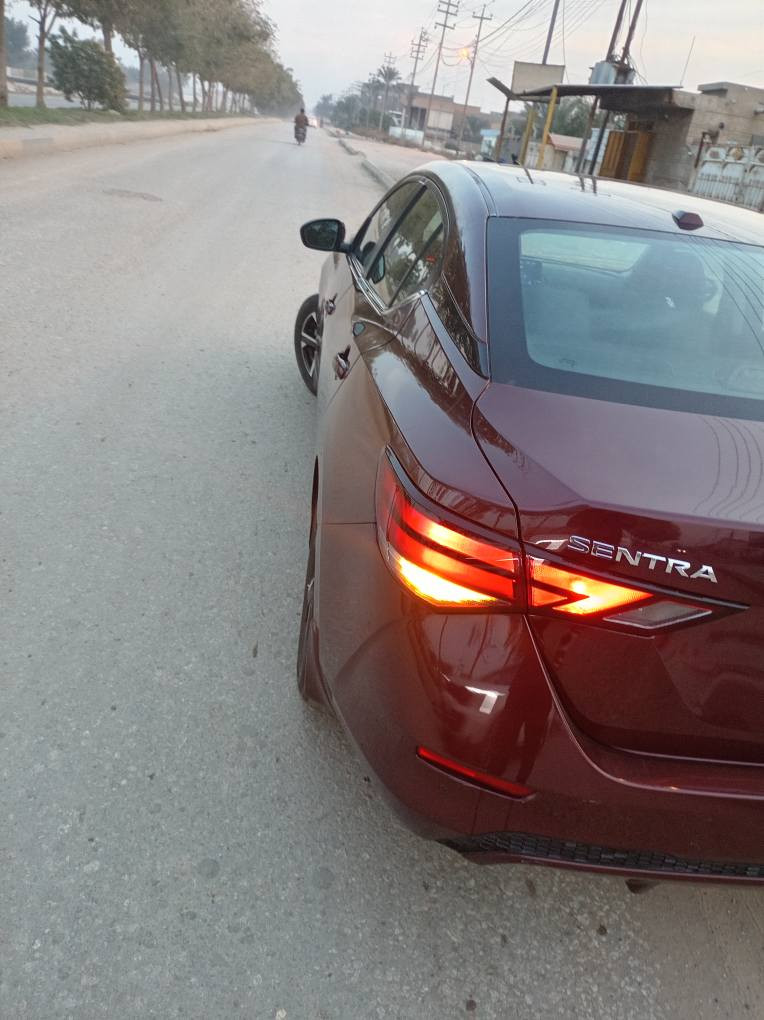 السلام عليكم
 نيسان سنترا موديل 24 للبيع
حادثه جاملغ وباب السكن مبدلات وبيه تعديل  بارد بالدوسه ومصبوغه على كد شبر بدون  شواصي بدون داخل سياره دخول جديد باقي السياره مكفول تجي تفحص سونار كير مكينه مكفولات السياره ماشيه 12200 ميل  السياره باسمي تحويل ثاني يوم تترقم اي محافظه
اريباك طاك دركه وسترين وبردة
مواصفات السياره
رادار امامي
رادار خلفي نقطه عمياء
اوتو ستوب شاشه كامره دواره
حساسات خلفيه
كشن هيتر
تدفئة ستيرن
سعر السياره 138 وبيه مجال مكان السياره كربلاء الهنديه للتواصل *********** كربلاء, العراق
