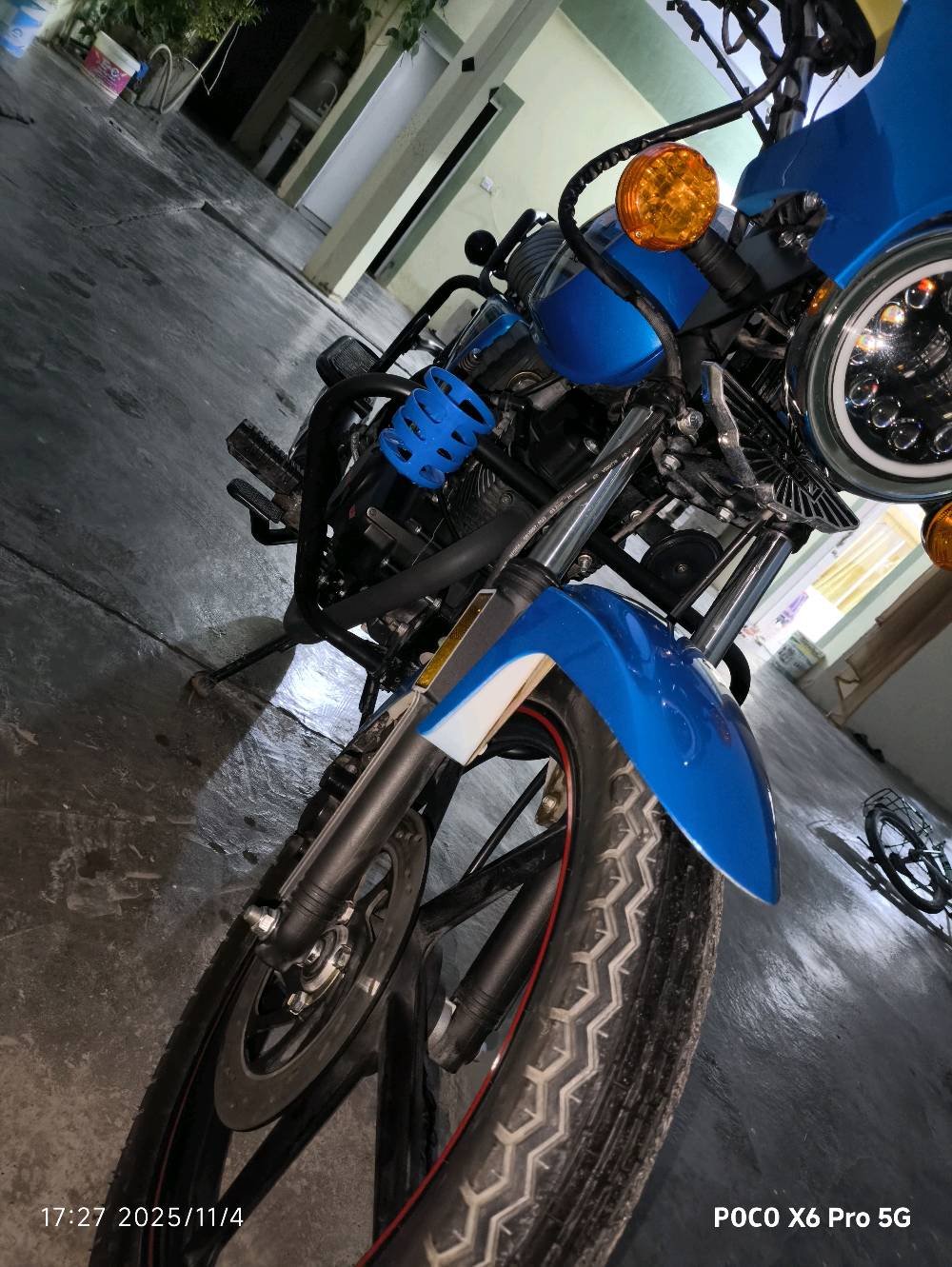 سلام عليكم دايون للبيع موديل 25 ماشي 5 اوراق سحب كاملات 5اوراق وية المكاتبة 6 مكاني ديالى شهربان موجود واتساب 