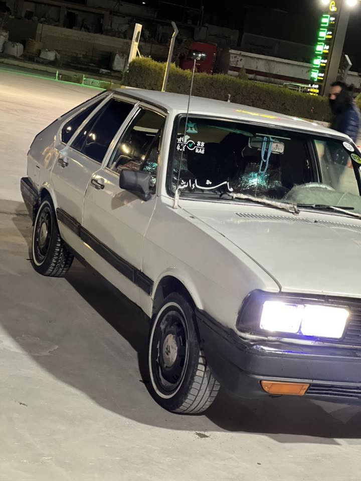 بـەڕازیلی ڕەنگی سپی
ئاڕمی پلاستیکی سلێمانی بە شەرت
گێڕو مەکینە بەشەرتی 100فیتەر سەیارەکە وەکو شەریکە ماوەتۆ تەبریتی گەرم مەزبووت گێڕ عادی زۆر زۆر لە رەسمەکان جوانترە مشتەریت تەلەفون بکە سەیارەکە بێ دەعمو لێ دراوە 
شوێن:دەربەندیخان
سعر.20گڵاو مەجال
ژ.م***********
ژ.م***********
