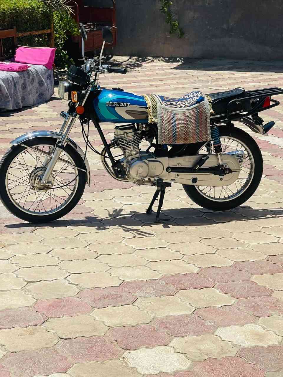 السلام عليكم نامه  شلامجه مديل ٢٢اوراق صولي  مكفوله من كل شي محرك ما مفتوح كهربائيات كلها شغالة السعر ٩٠٠بيه مجال مكان طوريج*********** ￼￼
