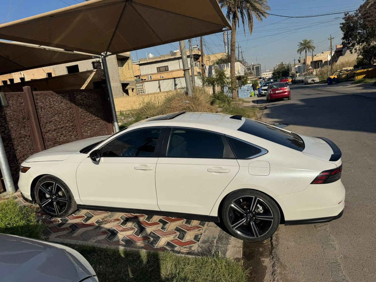 السلام عليكم هوندا اكورد 2023 سبورت وارد امريكي كلين لاصبغ ولاتبديل
Honda accord hybrid sport 2023 2.0

       حجم المكينه : 2000 هايبرد

الضرر  :  فقط بارد بالبنيد وصور الحادث مرفقه 

لايرباك  : فقط ستيرن وراجع سستم 

مواصفات #الجميع

. 🔴🔴

 شاشة كبيره

.فتحه

. كامرا تفاعليه

. كشن  كهرباء  

 رادارات 360 

 تحديد مسار

شفتات بالاستيرن

 هندبريك بصمه

.لايتات زنون  

. نظام ايكو + سبورت  

.لايتات لد + بكلايت لد

.ويل كب مميز

.بصمة ابواب

#السعر : 210 

مكاني بغداد حي الجامعه

للتواصل ***********9
