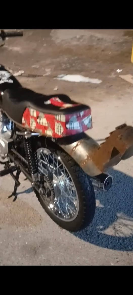 السلام عليكم دراجه نامه للبيع  شلامجه اي شي ماناقصه ادوات مكفوله من كلشي  مكاني بصره جمعيات السعر 700 وبيه مجال ***********
