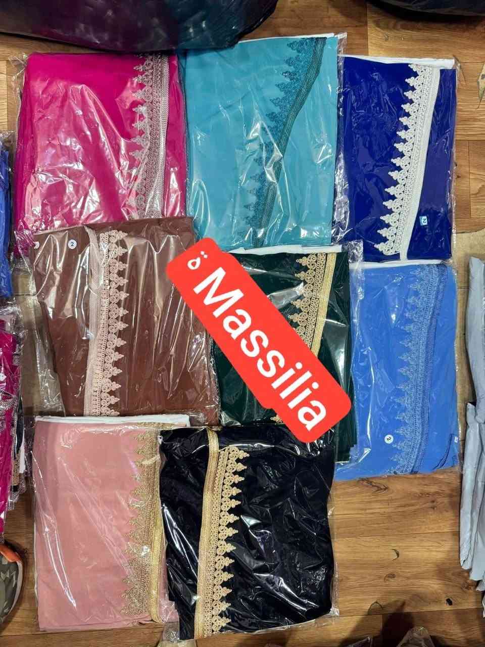 الجمال والأناقة والفخامة الأصلية اجتمعنا في هده القطعة  شي حاجة الطوب دو الطوب  بلدي وعصري فنفس القطعة خدمة المعلم  المقاس من m حتى ل 2XL  نوع التوب كريب روزة فاس, المغرب


**إذا كنت صاحب هذا الإعلان وتريد حذفه لأي سبب، رجاءا أرسل رسالة إلى الدعم الفني**