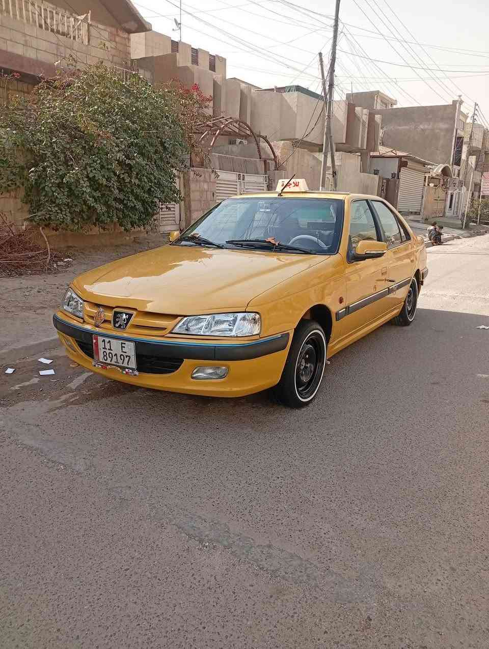 سلام عليكم بيجو بارص 2013
مكفوله من ضربه والخياس والمعجون 
سياره صبغ حزام اثر جراد 
تخم تاير خط ابيض جديد + ويل  + صدر + بلكات + نوزلات + فيت بم + منضومه زنون 
كله جديد 
سياره جديده ومتعوب عليها مال جناي 
تحويل ثاني يوم مياشرا 
سعرها ٤٥ قفل قفل 
مكانها بسمايه 
***********
