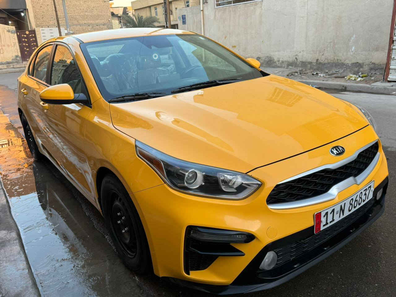 للبيع    كيا فورتي موديل ٢٠٢١.داخل لونين بدون ايرباك سيارة كاملة دوشمة   علمن كيرهة امبدل ايتي  ماشية ١٠٠بدون حادث فقط بلعراق شبر بارد.  الهلال جاملغ الخلفي مكاني الغزالية ***********
