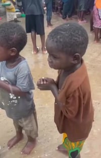 بئر ارتوازي 🌿🌾 ✅ العمق : من 35 إلى 40 متر. ✅ عدد المستفيدين/ قريه كامل...