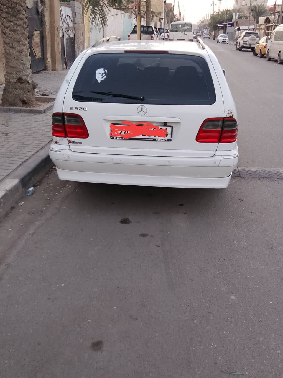 السلام عليكم
مارسدس موديل 2001 استيشن محرك 6v كير D4 رقم دهوك بسمي سنويه للغاية 2030

تدفئه تبريد كشنات جلد  سلايت روف شاشه وكامره

محرك وكير جدد حداديه ممتازة السعر المطلوب 120 ورقه وبيها مجال قليل جدا مكان السياره البصره 

تحياتي الجميع ***********
