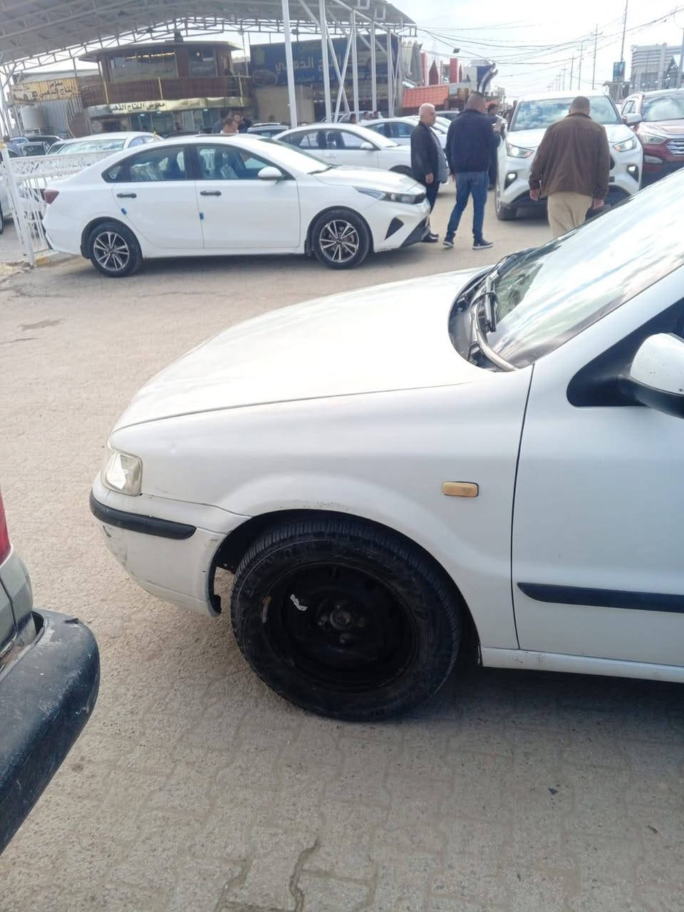 البيع مكان نجف حي نداء سعر ٣٨ و باقي تفصيل تصل اني مكلف بل نشر هذا رقم راعيه *********** الحد طب خاص تصل على خط
