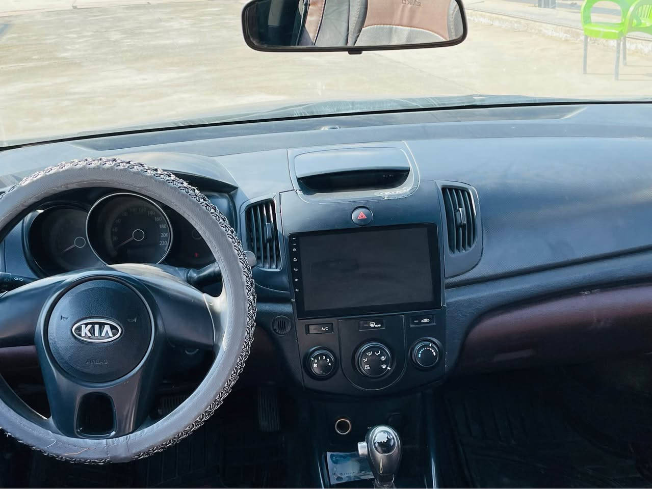 سيراتو 2012 
رقم بابل السونار موجود 
المحرك بي صوت براص 
مكلف بلنشر للتفاصيل اتصل على رقم 
***********
السعر 77 وبيه مجال النجف, العراق
