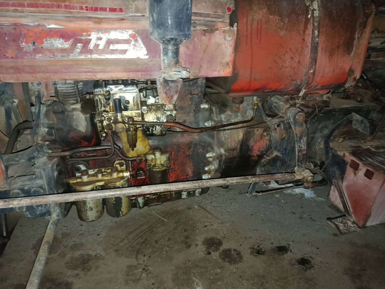 سلام عليكم عنتر للبيع 71 نضيف العنوان الرمادي استفسار.   رقم.   ***********
