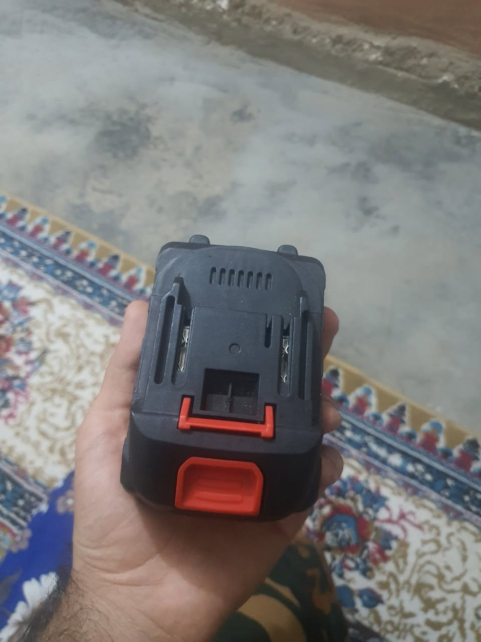 بطاريه شحن مع شاحن للبيع ب ٢٥ الف جديدة


**إذا كنت صاحب هذا الإعلان وتريد حذفه لأي سبب، رجاءا أرسل رسالة إلى الدعم الفني**