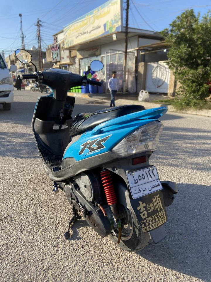 سلام عليكم عدلة سمائي الدراجة شوفت عينك بيهة نواعم مكفولة كفالة عامة كفر ومكينة وجيب وفيتر وافحص الدراجة خير من الله مكينتهة شلعة معدل كابريتر سلف كلة اصلي ما بيهة اسم نقص كلة شغال قفل ستيرن قفل جنطة مكاني بغداد الشهداء العبيدي الثانية السعر مليون و٢٥٠ رقمي ***********اسف علة الاطالة ♥️♥️♥️♥️
