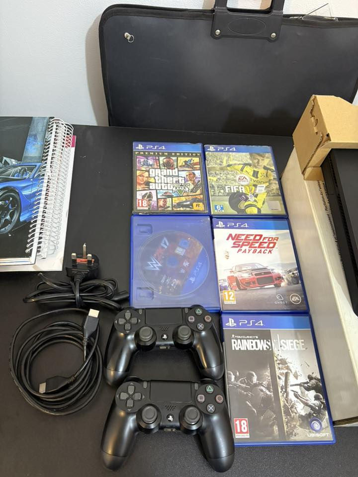 للبيع ps4سلم 500كيكه  مستعمل نظيف  غير داخل صيانه لوك ستيكر مع ملحقات الشركه الاصليه  مع جوستك إضافيه اصليه 
السعر ٣٠٠الف  
عنوان بغداد 
***********
