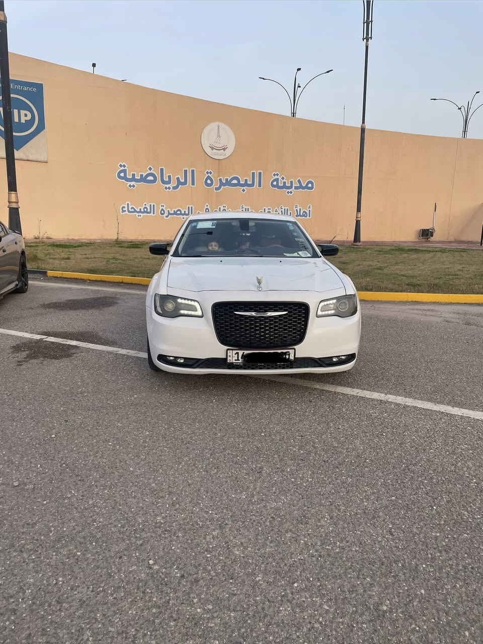 سلام عليكم اوباما مديل 2018 اصل للبيع رقم بصره انكليزي سنويه 2031 حادثه موجود وتفاصيل سياره كله بلمنشور اي سفسار ***********  عنوان البصره القبله (سعرهاا 225)سياره بصمتين باسمي
