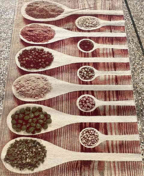 زوليات عدد 2 طول 3 متر وعرض 2 متر اخو الجديدات مكاني حي الجهاد *********** بغداد بغداد
