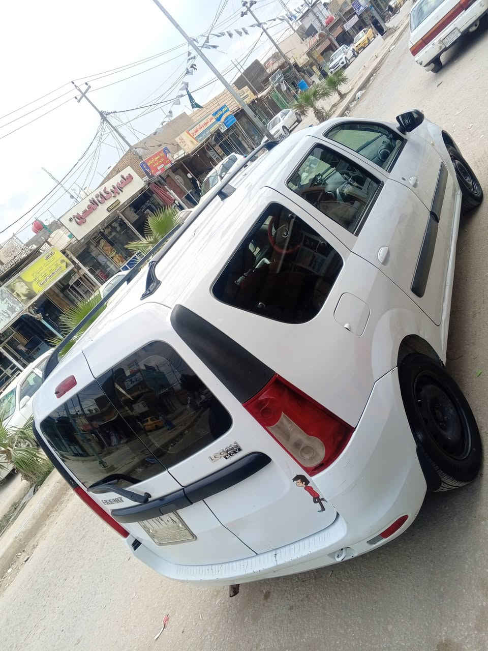 رينو  رقم ذي قار موديل2010 السياره جاهزه من كلشي تبريد محور راس الثور مكينه وحداديه وتخم تاير كله جديد 
66 مع المجال البسيط

***********
