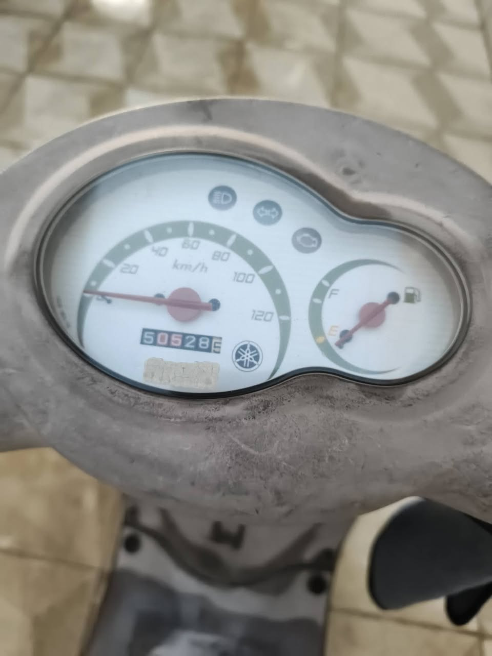 سلام عليكم دراجه فلة لبيع دراجه كفالة مابيها شي نقص كهربايات كلها شغاله أجيب مصلح وتفحص /سعرها 1175بيها مجال/***********
