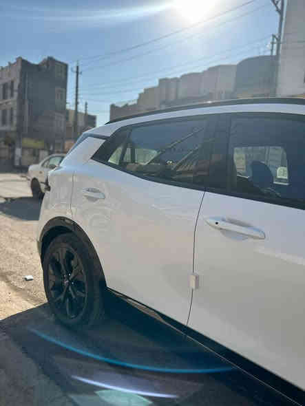 السلام عليكم 
للبيع كيا سبورتج موديل 2024 رقم اربيل 
فول مواصفات بلاك ادشين 
مكفولة كفاله من صبغ وضربة 
بانوراما جلد لونين زيتوني ومخمل كنتارة 
مكان السيارة بغداد 
سعر السيارة 239 ورقة وبيها مجال بسيط 
رقم هاتف ***********
