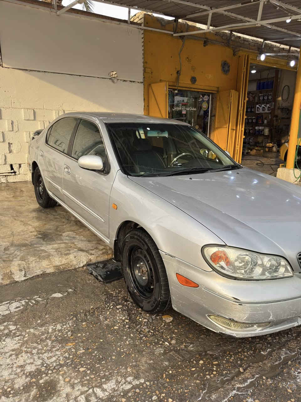 السلام عليكم نيسان مكزيما موديل 2000 للبيع السياره خير من الله و كاملة السياره
منضومه تبريد جديده

لايت زينون

دواخل جديده 

عليها ادامه من كلشي

رقم بصره مشروع وطني

السياره ما ناقصها اي شي 

السعر 63 وبيها مجال

مكان ميسان قطاع ٢٨

للاستفسار ***********
