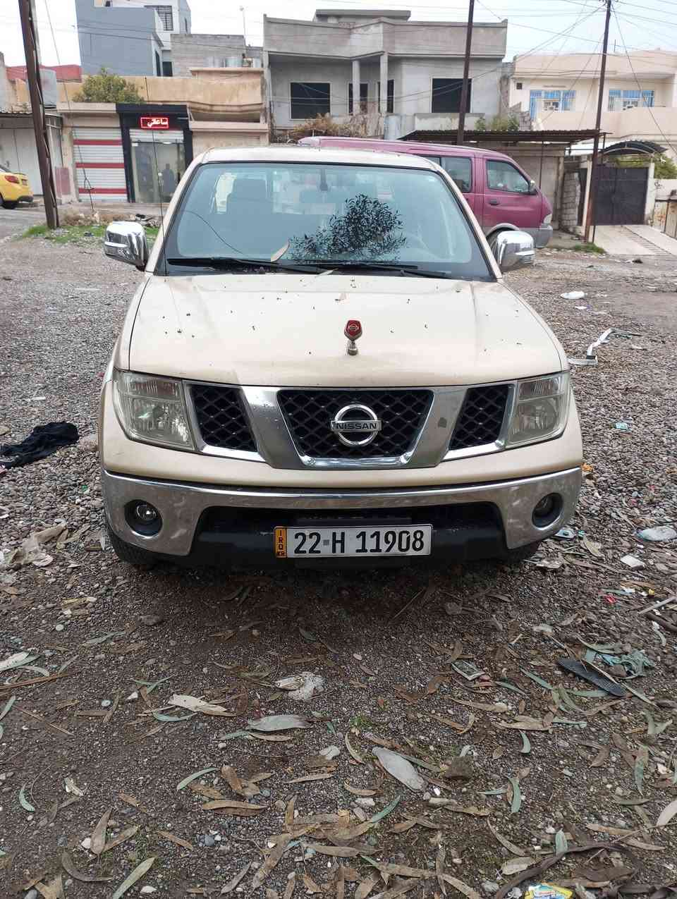 للبيع نيسان نافارا كير عادي تبريد شغال سياره قطره صبغ مابيها سياره بلادي السعر 105ورقه المكان موصل جانب الايمن *********** اسيا ***********التواصل على الارقام
