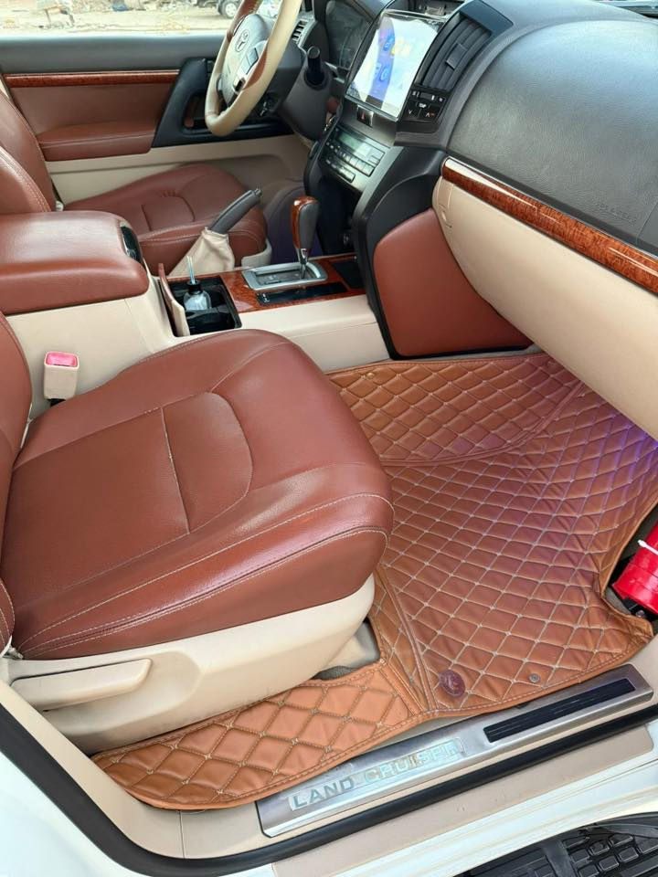 للبيع…. 

⛔️لاندكروزر جكساره موديل ٢٠١٢ ,V8 4700
⛔️مكفول عدا بارد بكد الأصبع باب الجنطه و بلجاملغ الأمامي صغير جداً(مينذكرن لكن للامانه )صورهن مرفقات بلمنشور 
⛔️رقم بغداد نكليزي بااسمي 
⛔️مكان السياره نجف 
⛔️سياره بريم (ميحتاج اذكر مواصفات البريم معروفه)
⛔️سعر ٣٦٥ورقه وبيها مجال للاستفسار ***********
