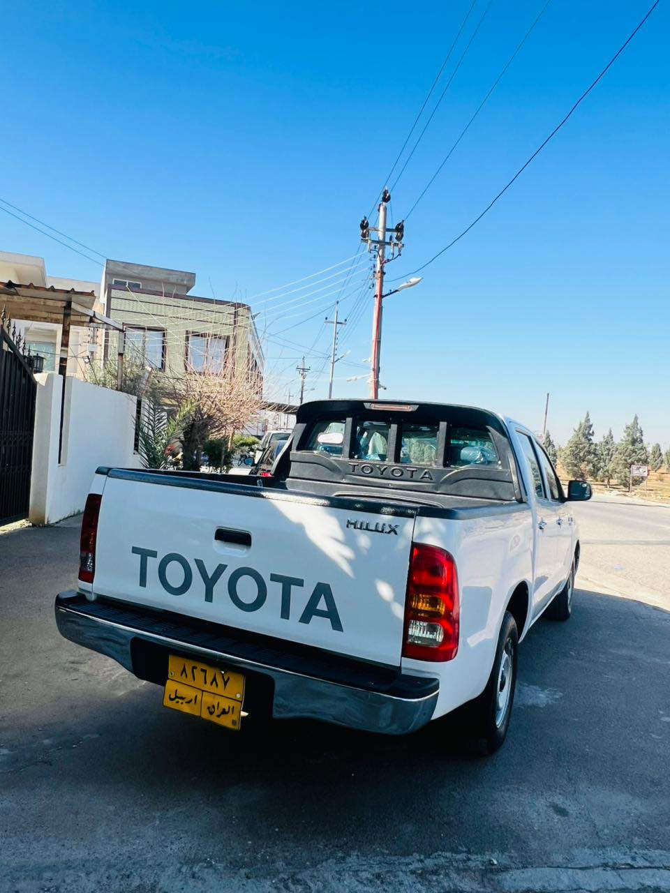 مەرزیە ٢٠١٠ فەلاعی 
بێ سبوخ تەنیا هەندێک ساردە کوتی هەیە  سەیارەکی لۆکە نمونە لە جوانی لەسەر بیلادی ماوەتەوە تاخم کلاجی تاجە گۆراوە  جوار تایەی لۆک  یەک دینار مەسروفی نیە بەناوی خۆمە مەکینەی نەکرایتەوە بەشەرت 
سعری ١٥٩ مەجال 
*********** أربيل, العراق
