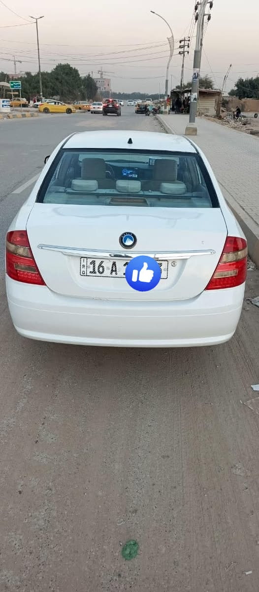 السلام عليكم جلي مديل 13البيع سيارة جديدة بمعنه الكلمة رقم قادسية نكليزي جديدة تحويل ثانيوم تبريد شغال سدر جديد محرك مكفوال 1800مكفواله كفاله من ضربه وتبديل والكص مكان النجف سعر 55وبيه مجال حك الجيه شراي ينتصل وبيه خير ويدالل ‏‪***********‬‏
