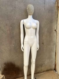 ملكانة • شبه جديدة • لوك محل