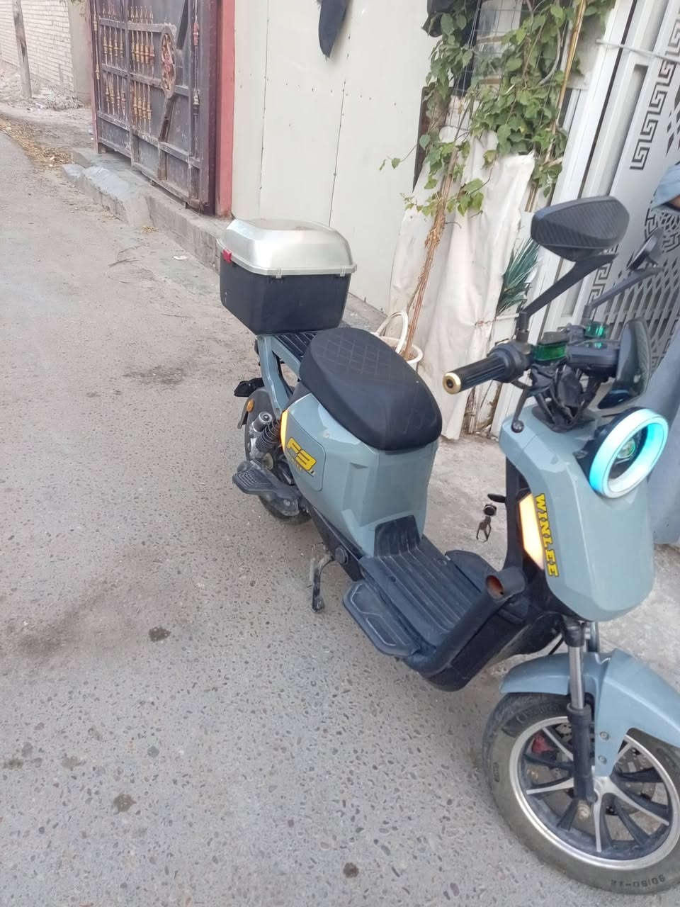 السلام عليكم
دراجة شحن البيع f3 
5بطاريات 32امبير الملف2000W نحاس 
السعر 900وبيهة مجال 
العنوان بغداد الدورة المهدية الثانية
رقم***********
