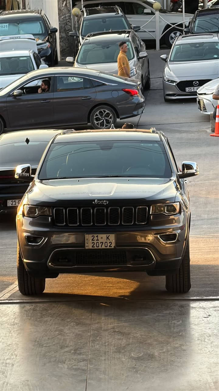 للبيع 2017
جيب لمتدد كلين  
ماشية 101 ميل 
رقم سليمانية باسمي 
***********
سعر 235
