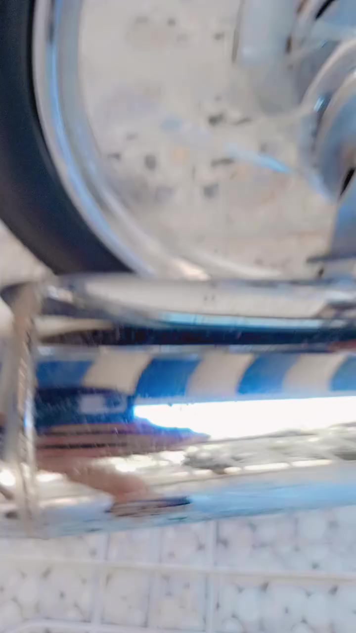 السلام عليكم دراجه للبيع كلك اللي يريدها يندلل احط رقم التلفون ما متواجد على الفيس ***********
