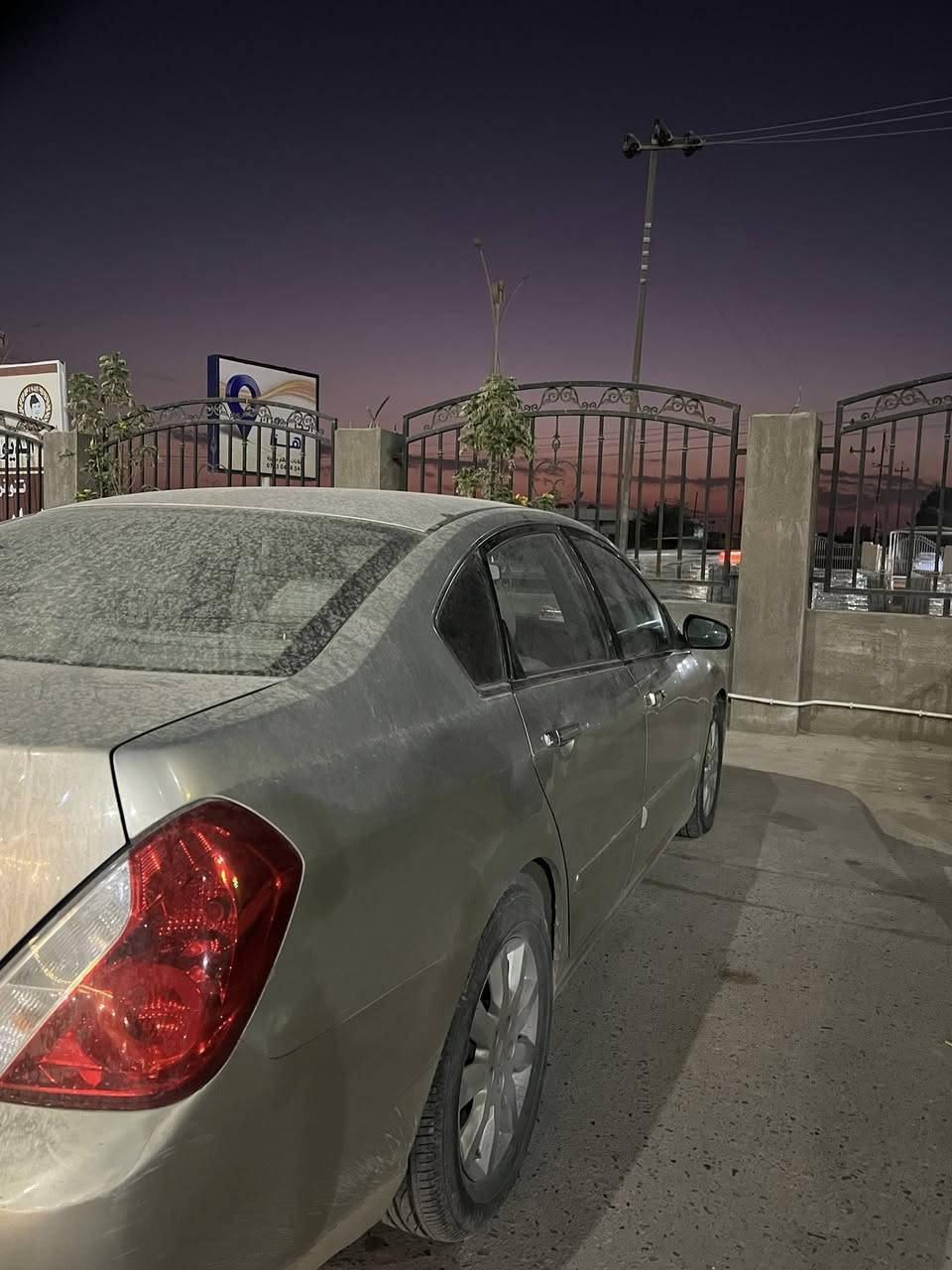 🚗 للبيع سيارة رينو
📅 موديل: 2009
⚙️ المحرك: 2000 سي سي / 6 سلندر
🎨 الحالة: مصبوغة حزام
🔧 الميكانيك: سيارة كاملة مكملة للجناية
🛞 القرص: كله كامل
📄 الرقم: كامل

✅ السيارة نظيفة وجاهزة للاستخدام
✅ فحص على كيفك وما بيها شي مخفي

💰 السعر: 85 (قابل للتفاوض البسيط)
📞 للاستفسار: ***********خاص / اتصال
