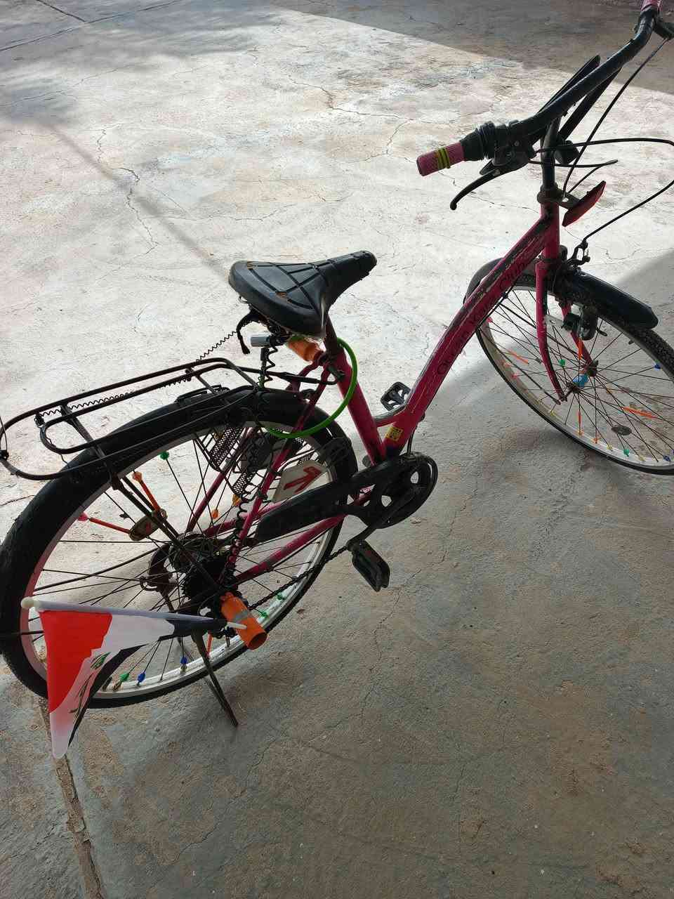 السلام عليكم ورحمه الله وبركاته
بايسكل للبيع السعر 80 وبي مجال مكان الحله قضاء الهاشميه منطقة الجربوعيه للتواصل أتصل عليه الرقم ‏‪***********‬‏
